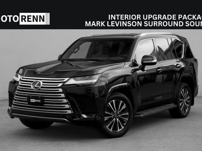 Used 2024 Lexus LX 600 4WD w/ Premium Package