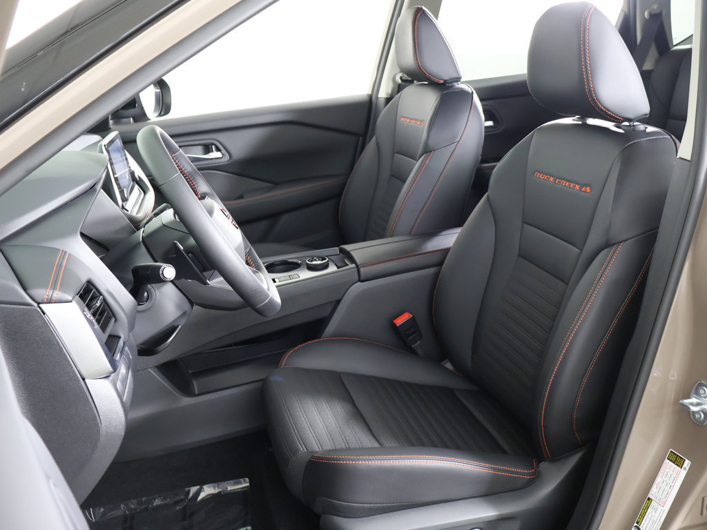 Used 2026 Nissan Rogue SV AWD/4WD image 27