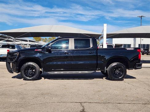 Used 2019 Chevrolet Silverado 1500 LT Trail Boss image 4