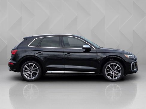 Certified 2023 Audi SQ5 Premium w/ Convenience Package image 7