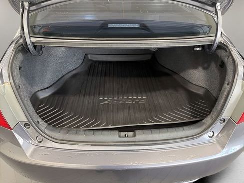 Used 2013 Honda Accord EX-L image 35