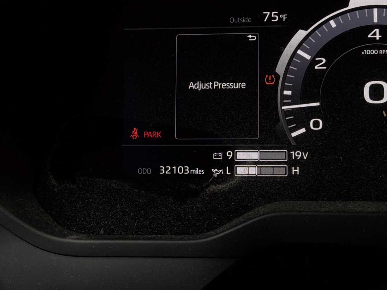 Used 2024 Toyota Tundra Limited AWD/4WD image 49