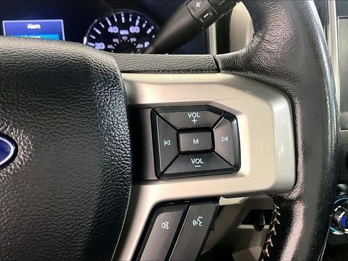 Used 2021 Ford F250 Lariat w/ Lariat Value Package image 19