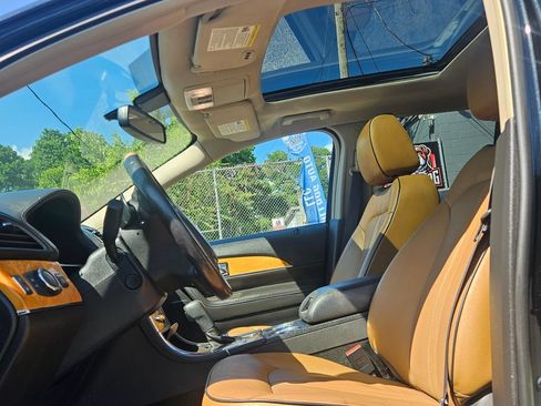 Used 2014 Lincoln MKX AWD w/ Equipment Group 102A image 11