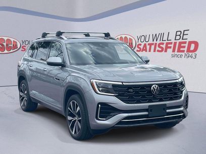 New 2026 Volkswagen Atlas SE