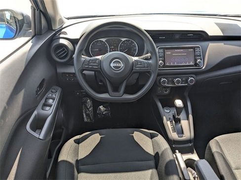 New 2025 Nissan Kicks Play S image 26