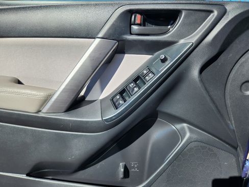 Used 2016 Subaru Forester 2.5i w/ Alloy Wheel Package image 20