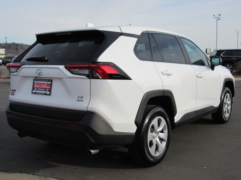 Used 2025 Toyota RAV4 LE image 6
