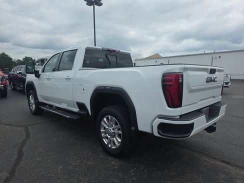 Used 2024 GMC Sierra 3500 Denali w/ Denali Reserve Package AWD/4WD image 19