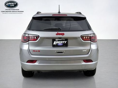 Used 2023 Jeep Compass Limited AWD/4WD image 4