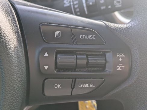 Used 2018 Kia Sorento LX image 22