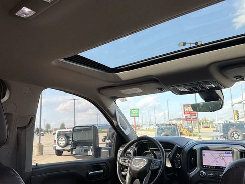 Used 2020 GMC Sierra 2500 Denali w/ Denali Ultimate Package image 90