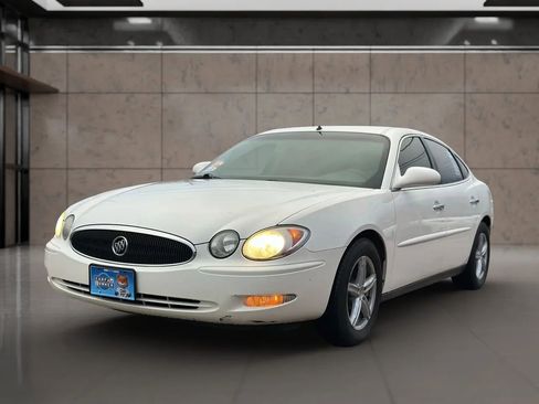 Used 2005 Buick LaCrosse CX w/ Silver Convenience Package image 31