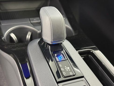 Used 2026 Toyota Prius XLE image 23