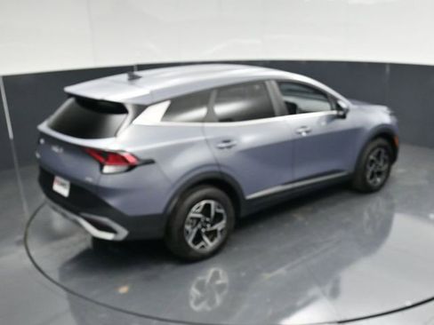 Used 2025 Kia Sportage LX AWD/4WD image 53