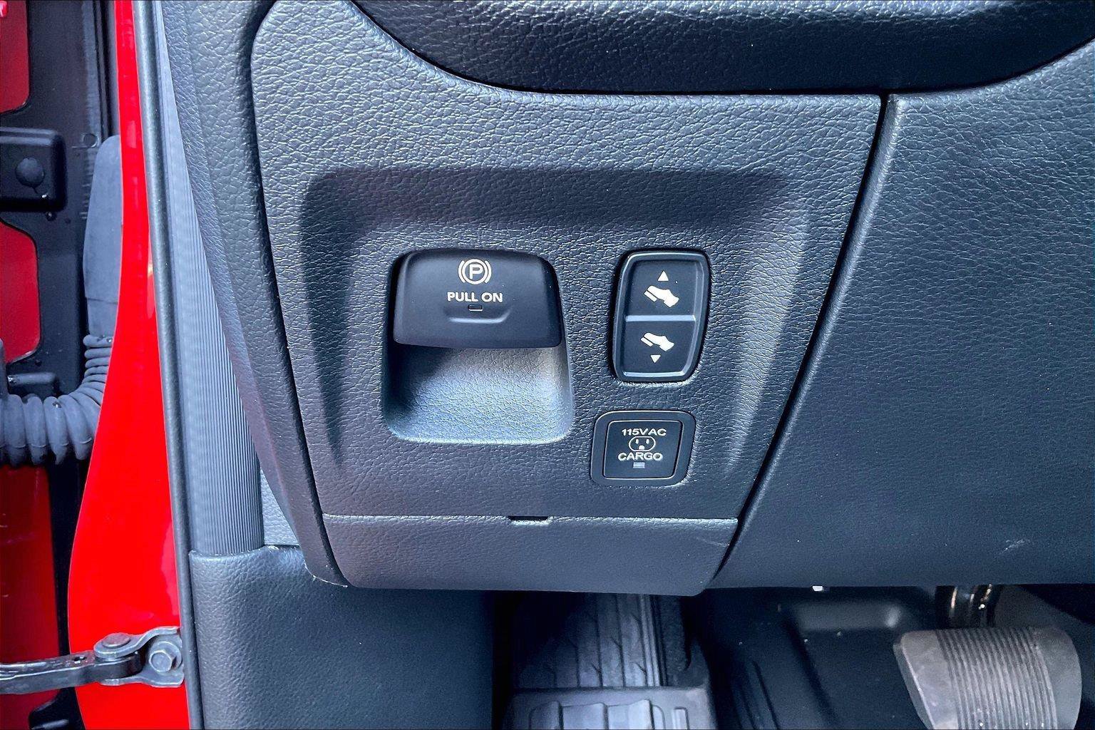 Used 2025 RAM 1500 Laramie w/ Night Edition AWD/4WD image 36