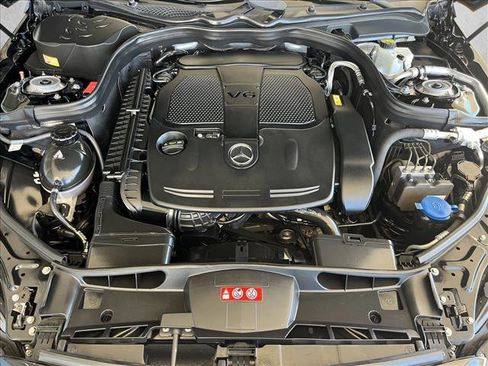 Used 2014 Mercedes-Benz E 350 Sedan image 24