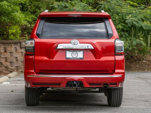 Used 2016 Toyota 4Runner Limited AWD/4WD image 7