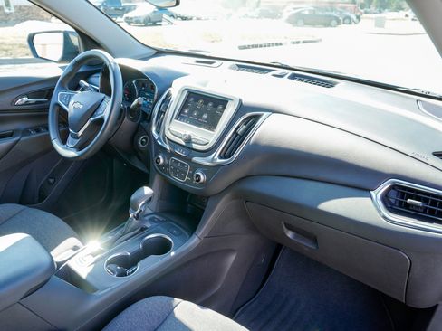 Used 2023 Chevrolet Equinox LT image 16