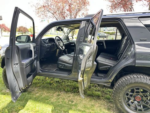 Used 2024 Toyota 4Runner SR5 Premium w/ TRD Black Wheel Package (TMS) image 22