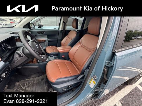 Used 2023 Ford Maverick Lariat FWD image 4