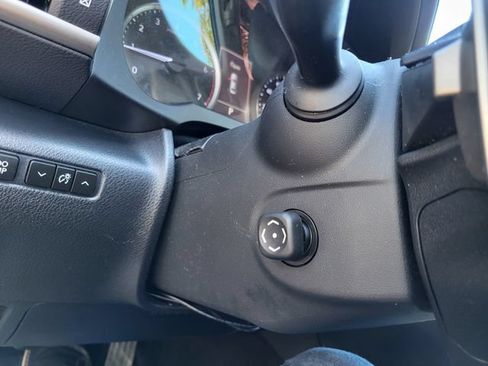 Used 2020 Lexus IS 300 w/ Premium Package RWD image 32
