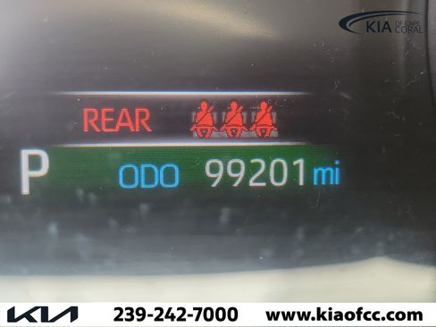 Used 2021 Toyota RAV4 XLE FWD image 25