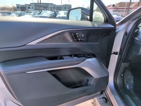 Used 2024 Cadillac Lyriq Luxury w/ LPO, Floor Liner Package AWD/4WD image 18
