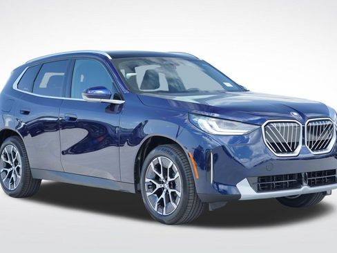 New 2026 BMW X3 xDrive30i w/ Convenience Package AWD/4WD image 3
