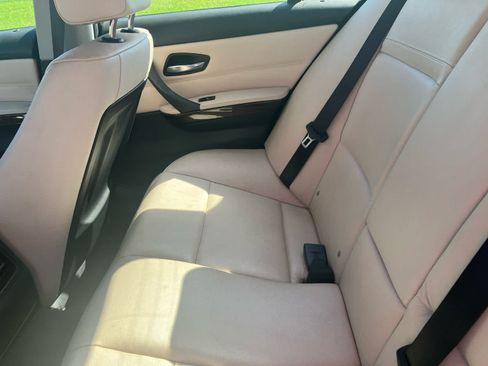 Used 2010 BMW 328i Sedan RWD image 29