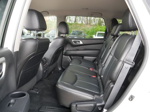 Used 2017 Nissan Pathfinder SL w/ Trailer Tow Package AWD/4WD image 36