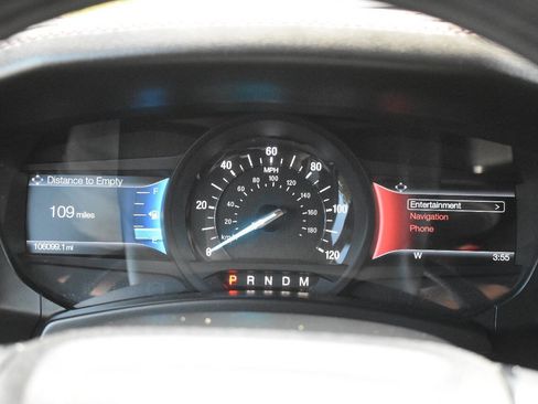 Used 2016 Ford Expedition EL Platinum image 22