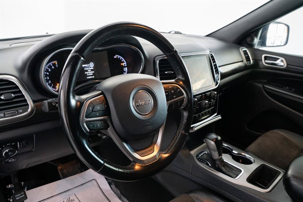 Used 2020 Jeep Grand Cherokee Altitude AWD/4WD image 17