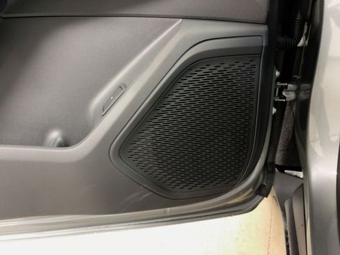 New 2026 Chevrolet Traverse LT w/ Sun and Wheel Package image 21