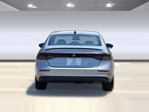 Certified 2023 Honda Accord Sport image 9