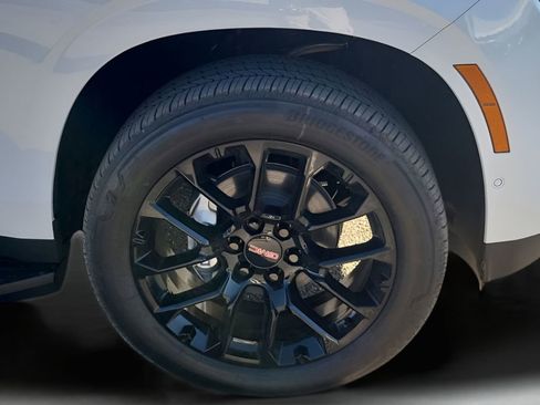 New 2026 GMC Yukon XL Denali image 20