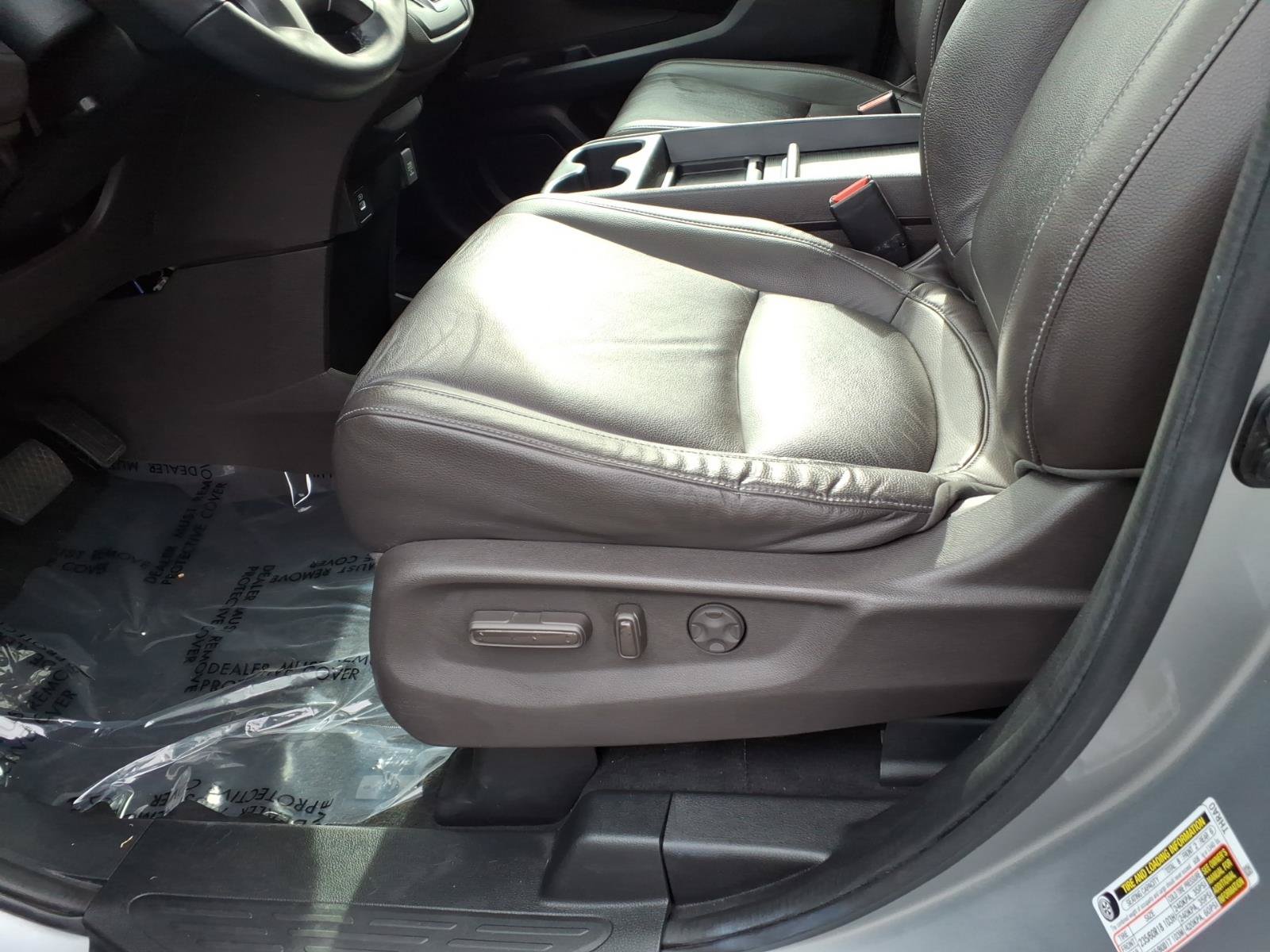 Certified 2024 Honda Odyssey EX-L image 16