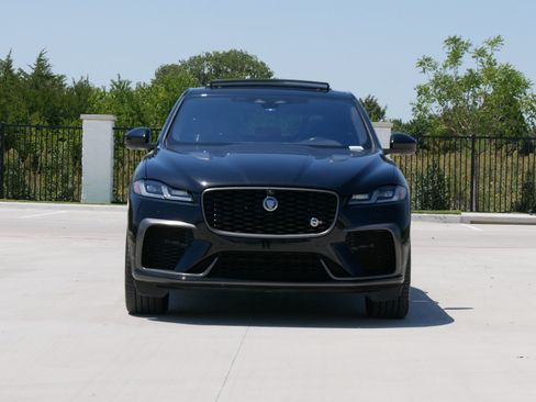 Used 2021 Jaguar F-PACE SVR AWD/4WD image 3