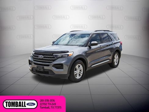 Used 2023 Ford Explorer XLT RWD image 3