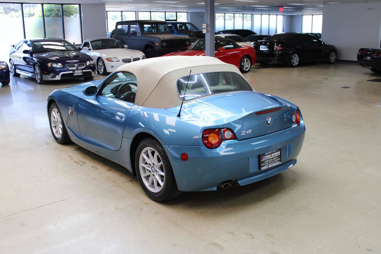 Used 2003 BMW Z4 2.5i RWD image 3