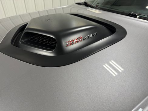 Used 2016 Dodge Challenger R/T Scat Pack RWD image 15