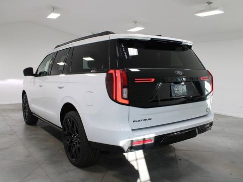 New 2026 Ford Expedition Platinum w/ Stealth Performance Package image 6
