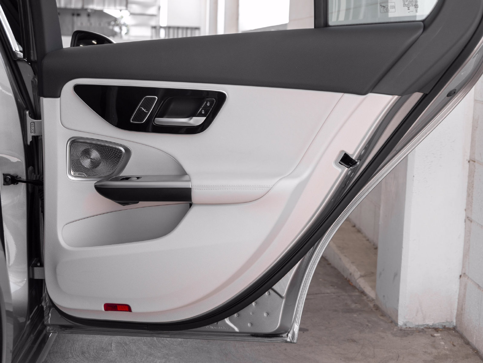 Certified 2024 Mercedes-Benz C 300 Sedan image 25