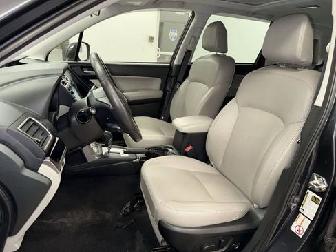 Used 2018 Subaru Forester 2.5i Limited AWD/4WD image 15