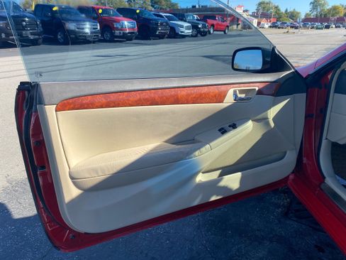 Used 2006 Toyota Solara SLE image 8