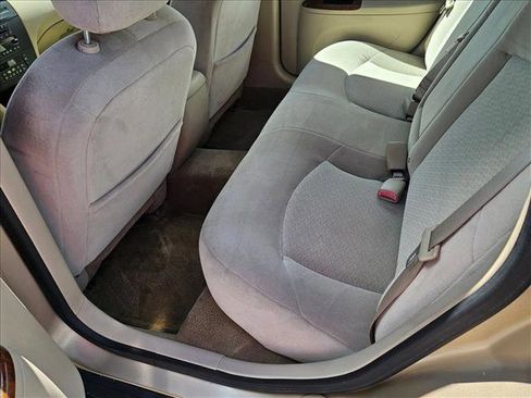Used 2005 Buick LaCrosse CX w/ Silver Convenience Package FWD image 17