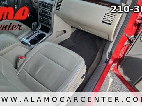 Used 2011 Ford Flex SEL w/ Rapid Spec Order Code FWD image 16