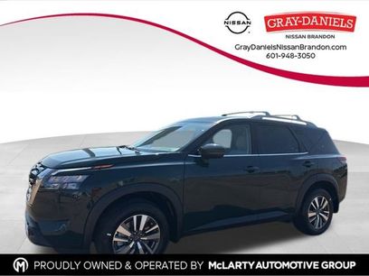 New 2025 Nissan Pathfinder SL