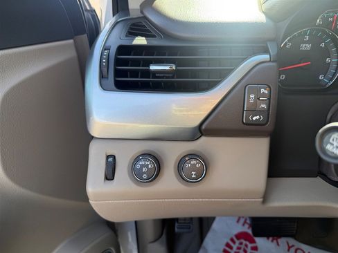 Used 2016 Chevrolet Tahoe LTZ image 17