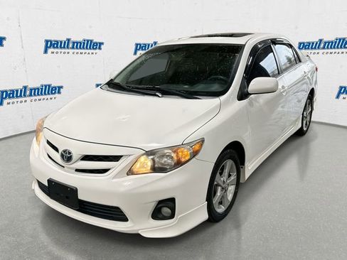 Used 2011 Toyota Corolla S image 1